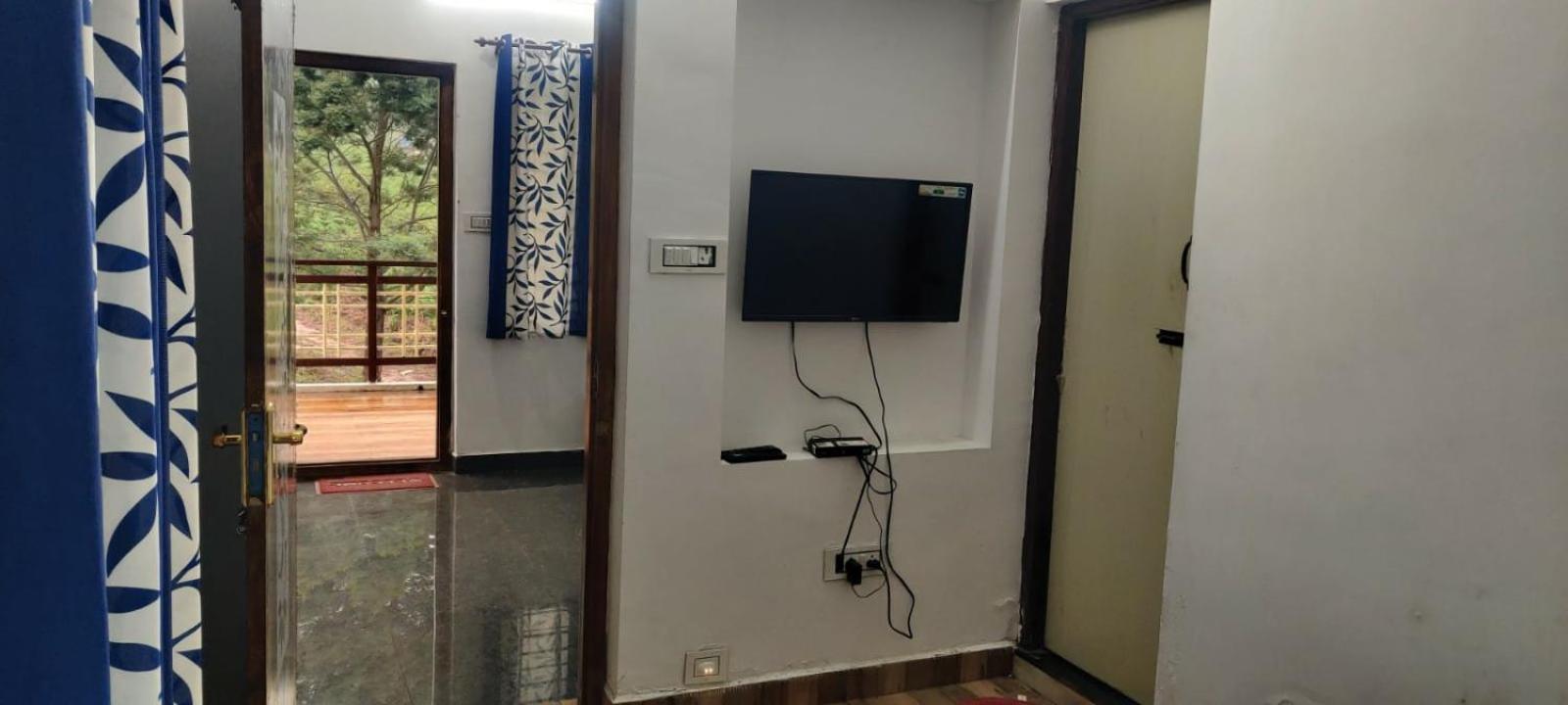Sandy 4 Bhk Homestay - Only Adults Allowed Utakamand Zewnętrze zdjęcie