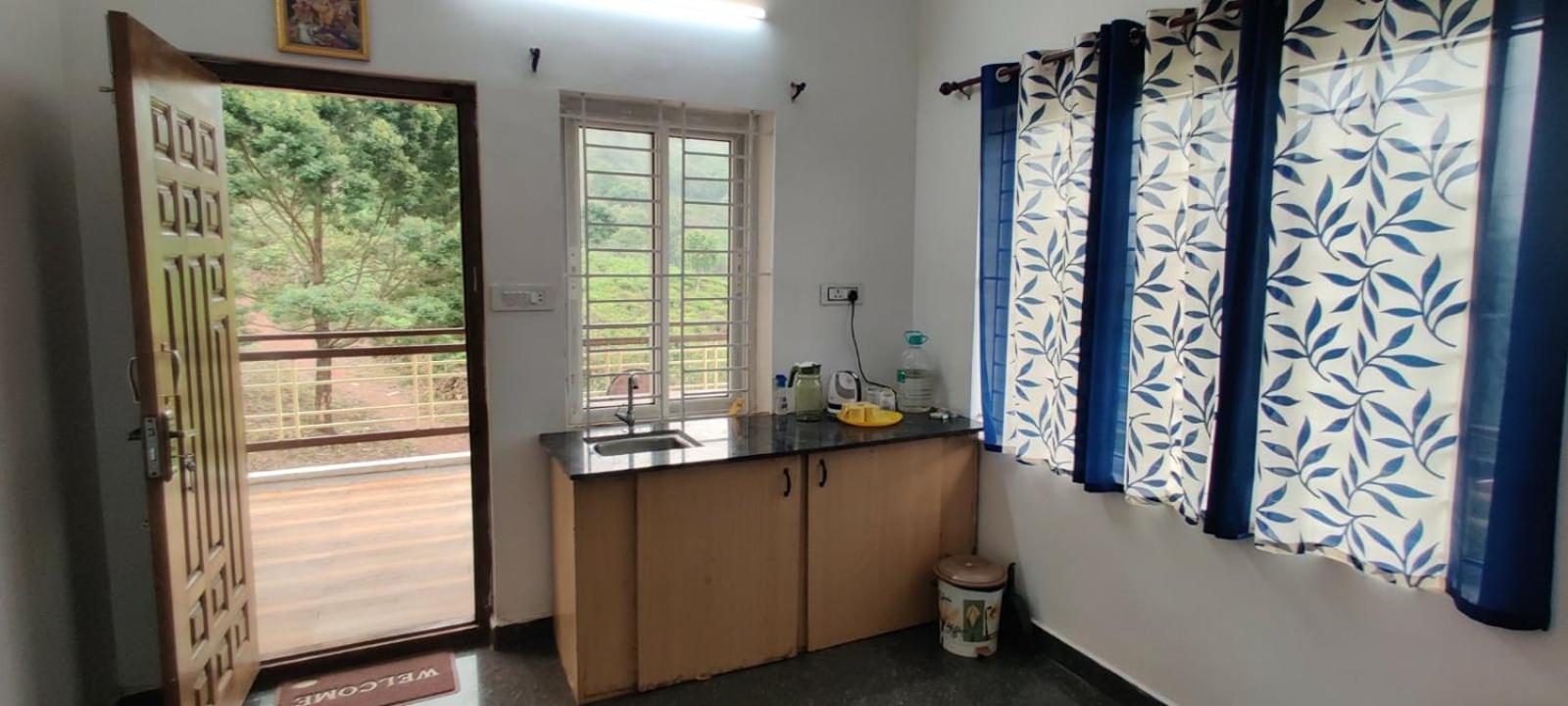 Sandy 4 Bhk Homestay - Only Adults Allowed Utakamand Zewnętrze zdjęcie